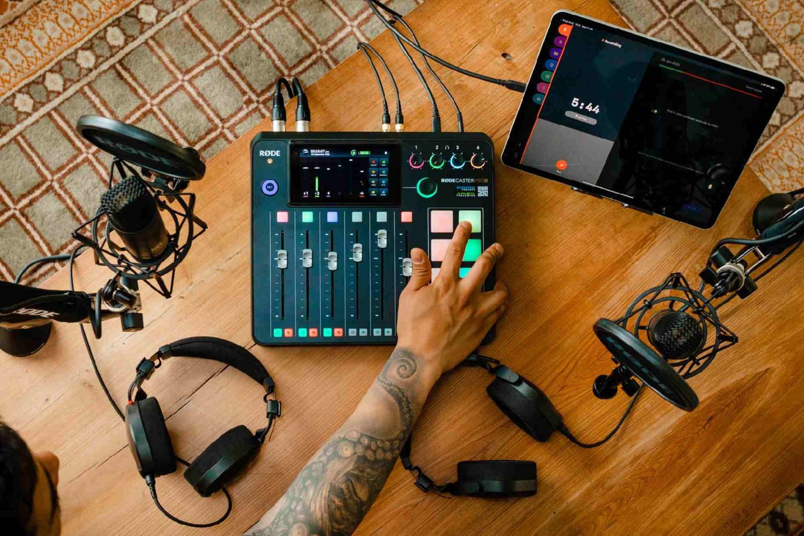 How To Record A Song — Practical Tips and Expert Advice