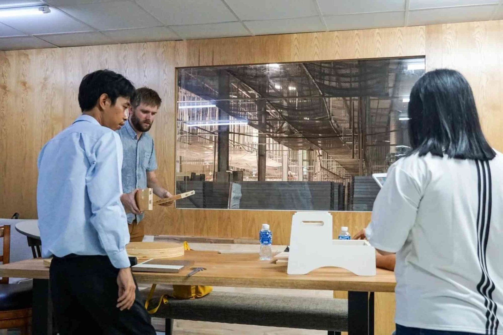 How to How To Negotiate Prices With Molded Parts Manufacturers Step-by-Step for