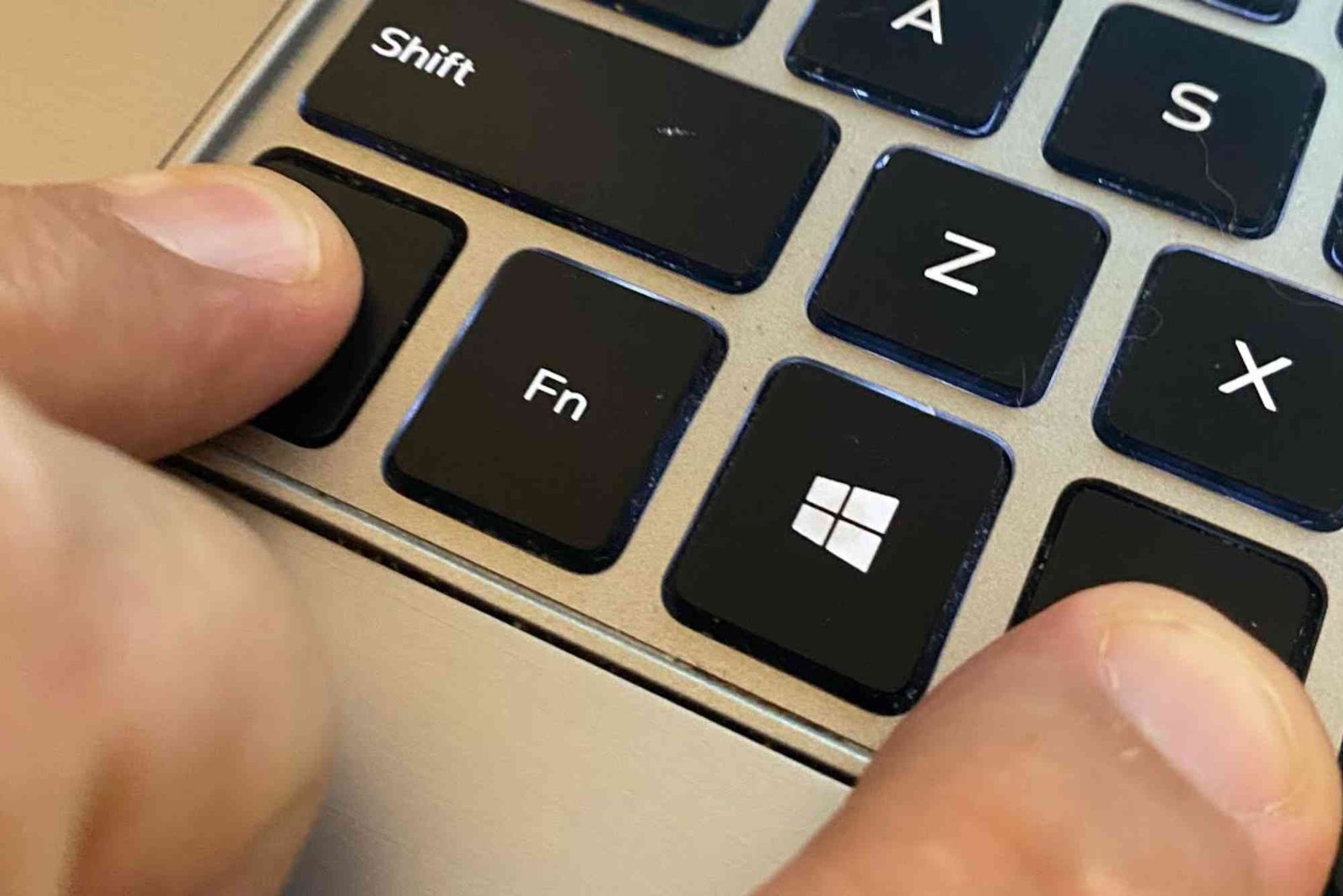 How to Turn Off Scroll Lock in Excel on a Dell Laptop